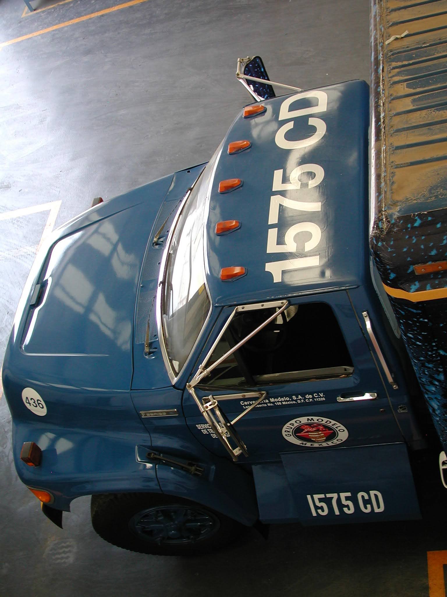 Instalación de gráficos en flotilla empresarial